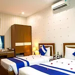 Khách sạn Hướng Dương
